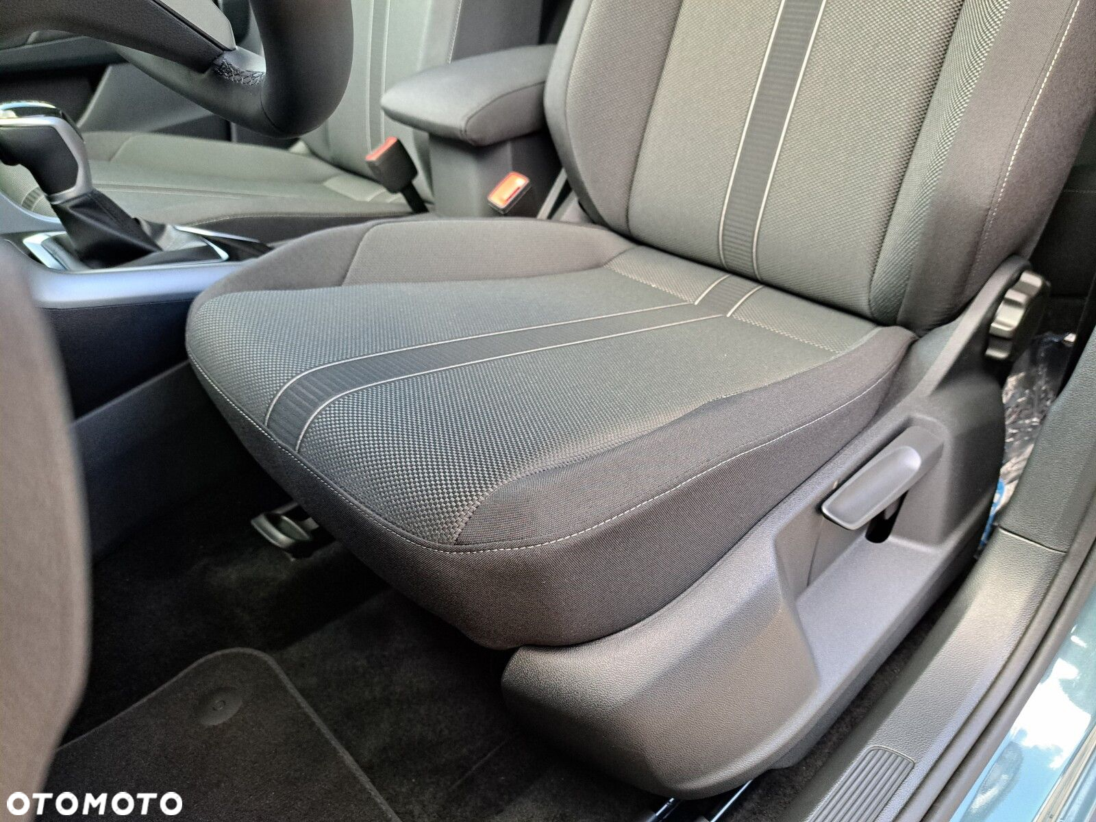 Volkswagen T-Roc 1.5 TSI Life Plus DSG - 19