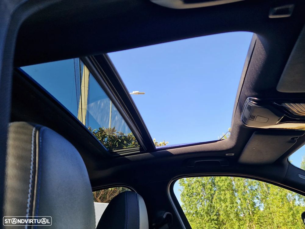 BMW 330 i Pack M Auto - 21