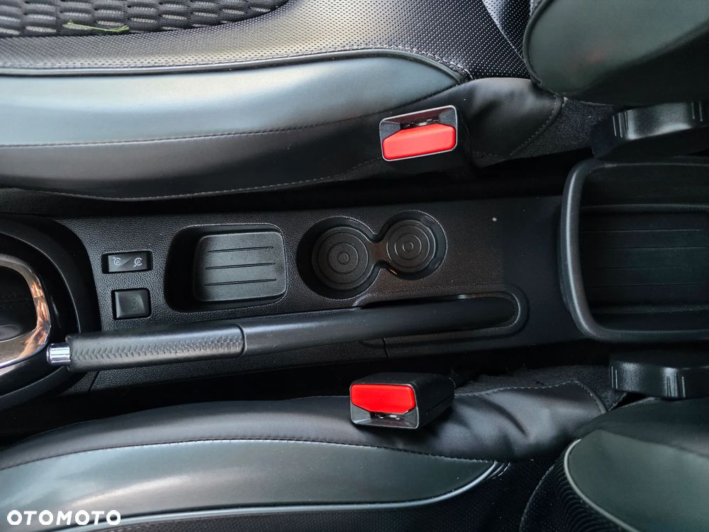 Renault Captur - 26