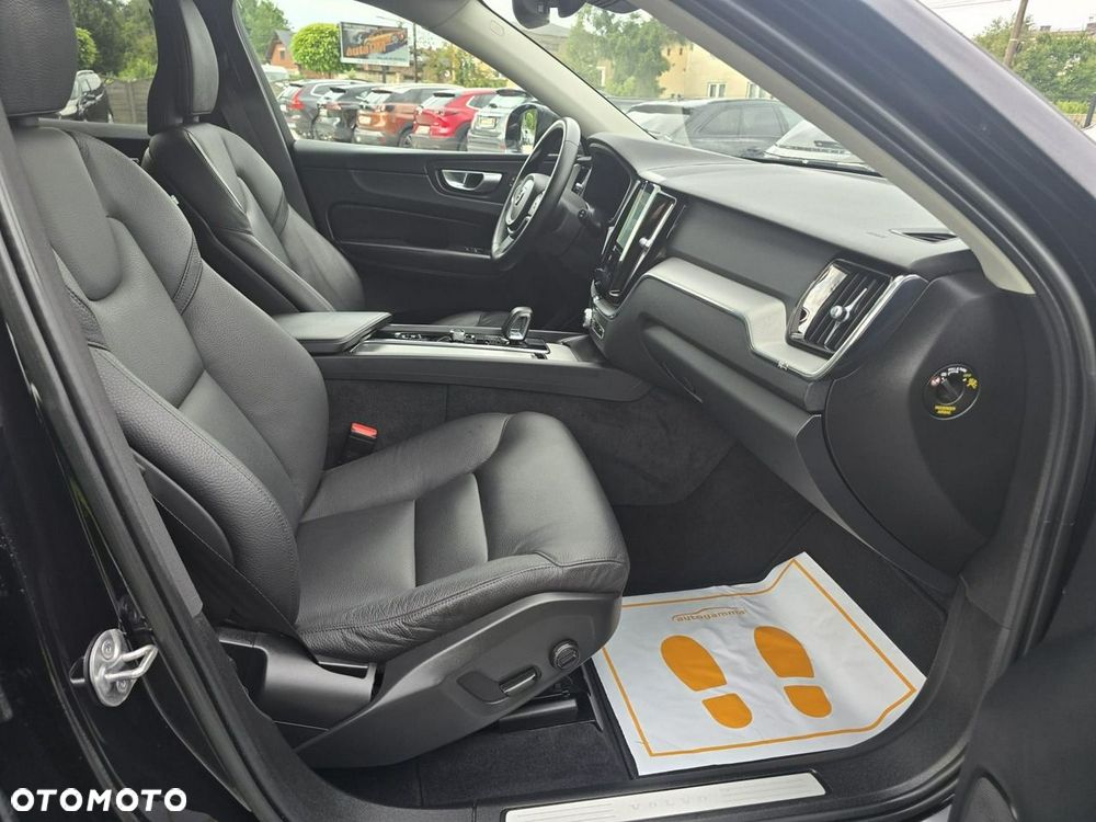 Volvo XC 60 - 11