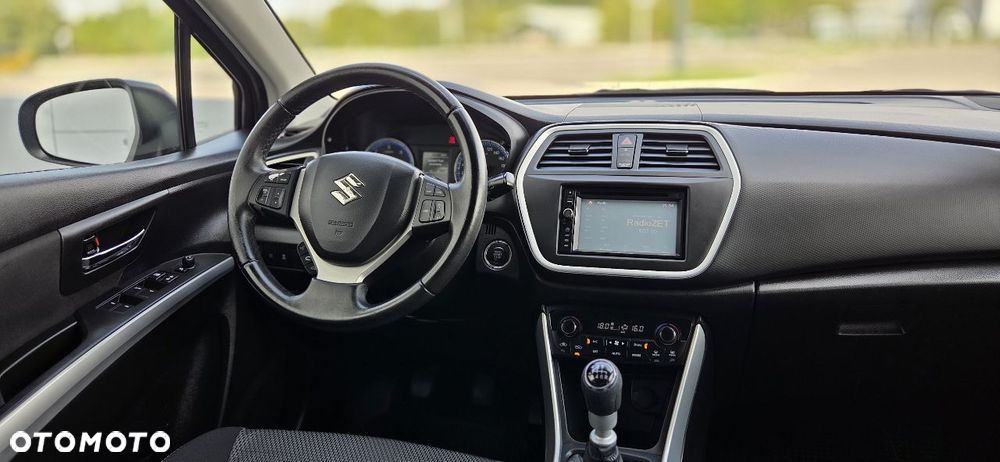 Suzuki SX4 S-Cross 1.6 DDiS 4x2 Comfort - 25