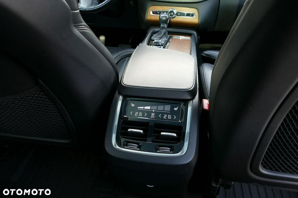 Volvo XC 90 T6 AWD Inscription 7os - 30