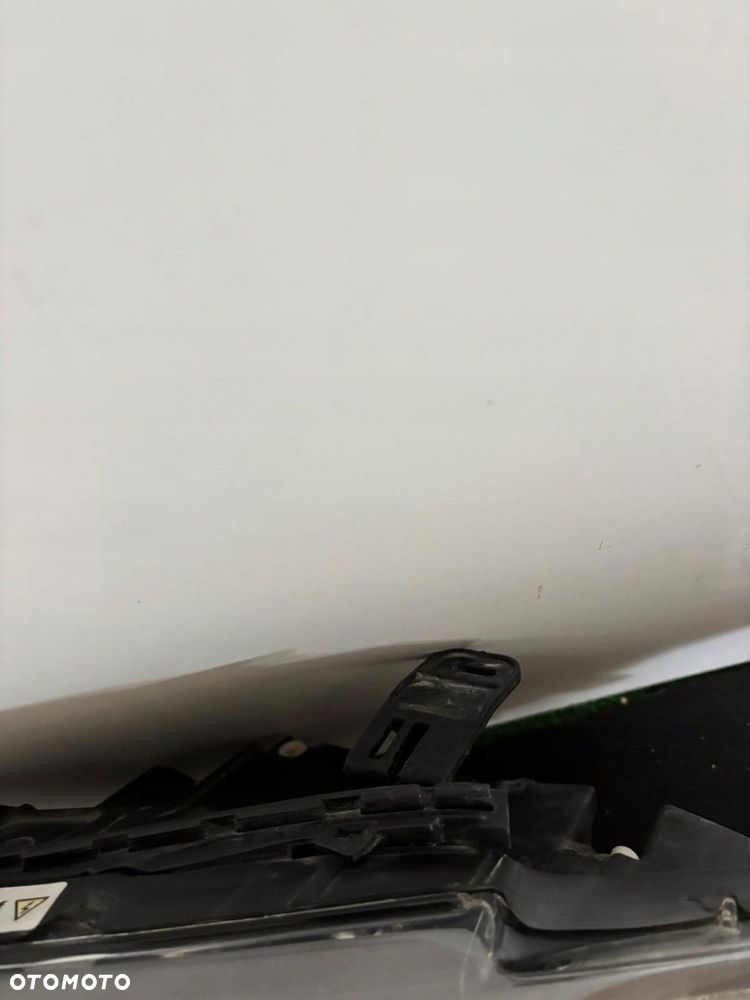 LAMPA LEWA REFLERTOR BMW E87 E88 SERIA 1 LIFT BI XENON NIE SKRĘTNY SZARA EU - 3