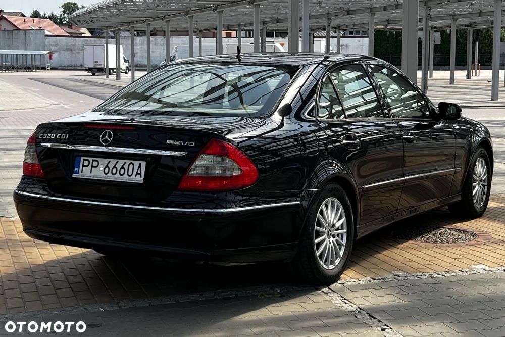 Mercedes-Benz Klasa E 320 CDI Elegance - 7