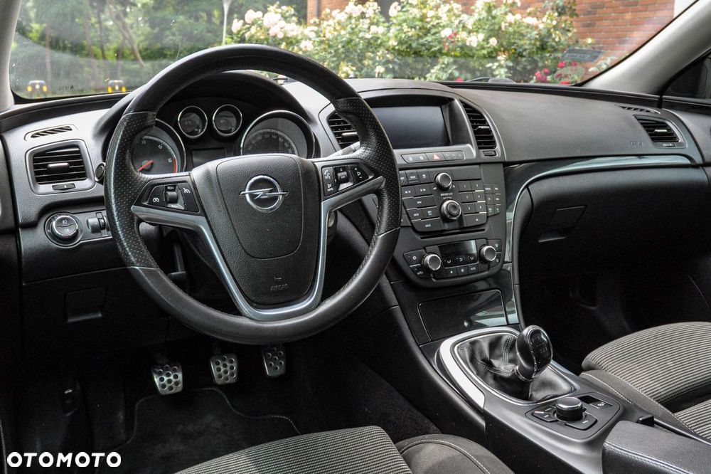 Opel Insignia - 9