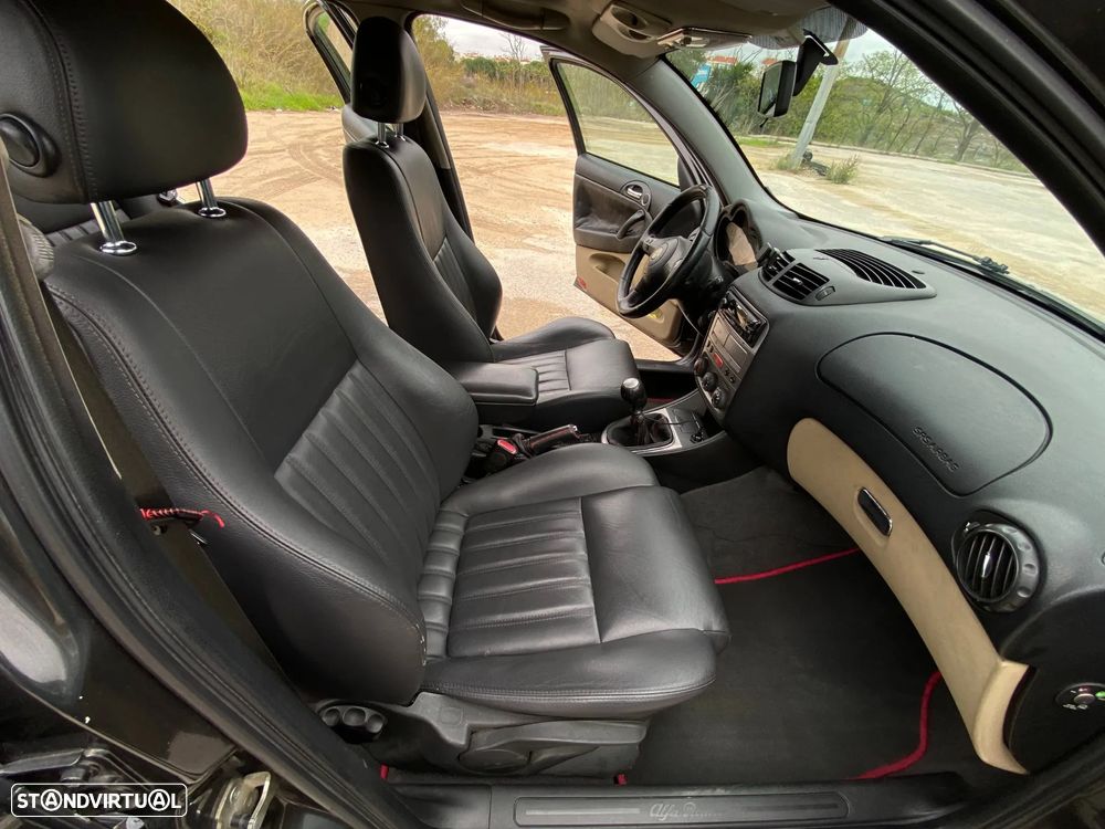 Alfa Romeo 147 1.9 JTD 16V Executive - 7