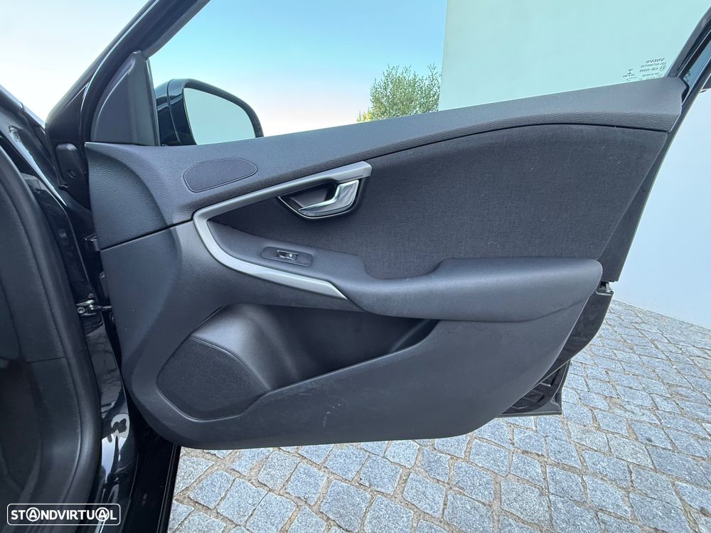 Volvo V40 1.6 D2 Kinetic Eco - 28