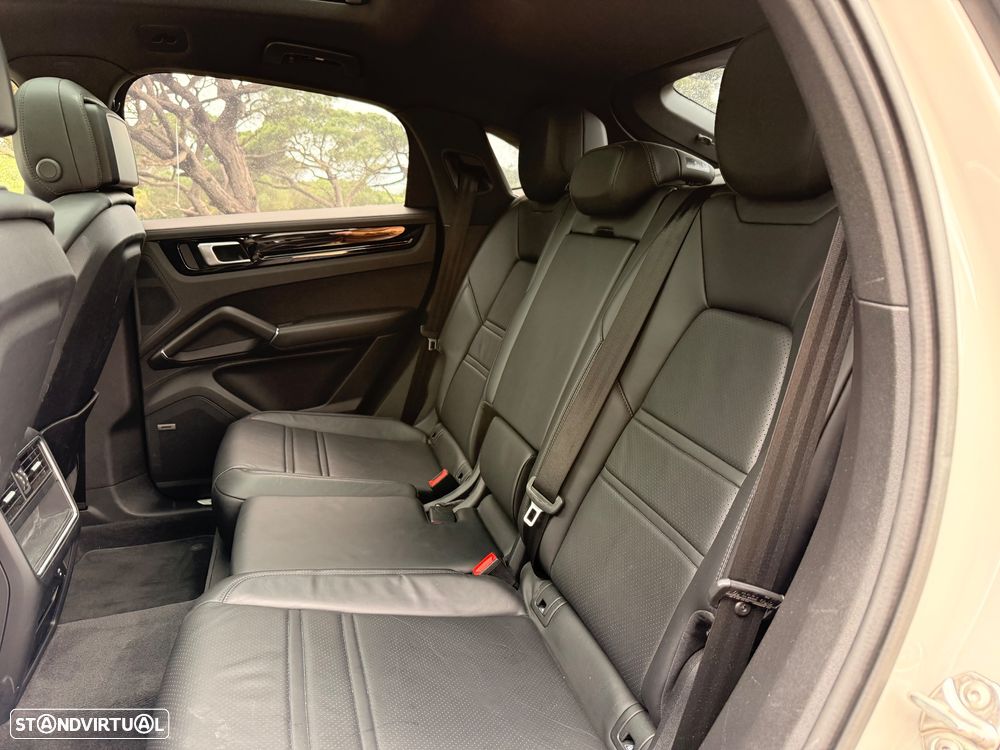 Porsche Cayenne Coupé E-Hybrid Tiptronic S - 15