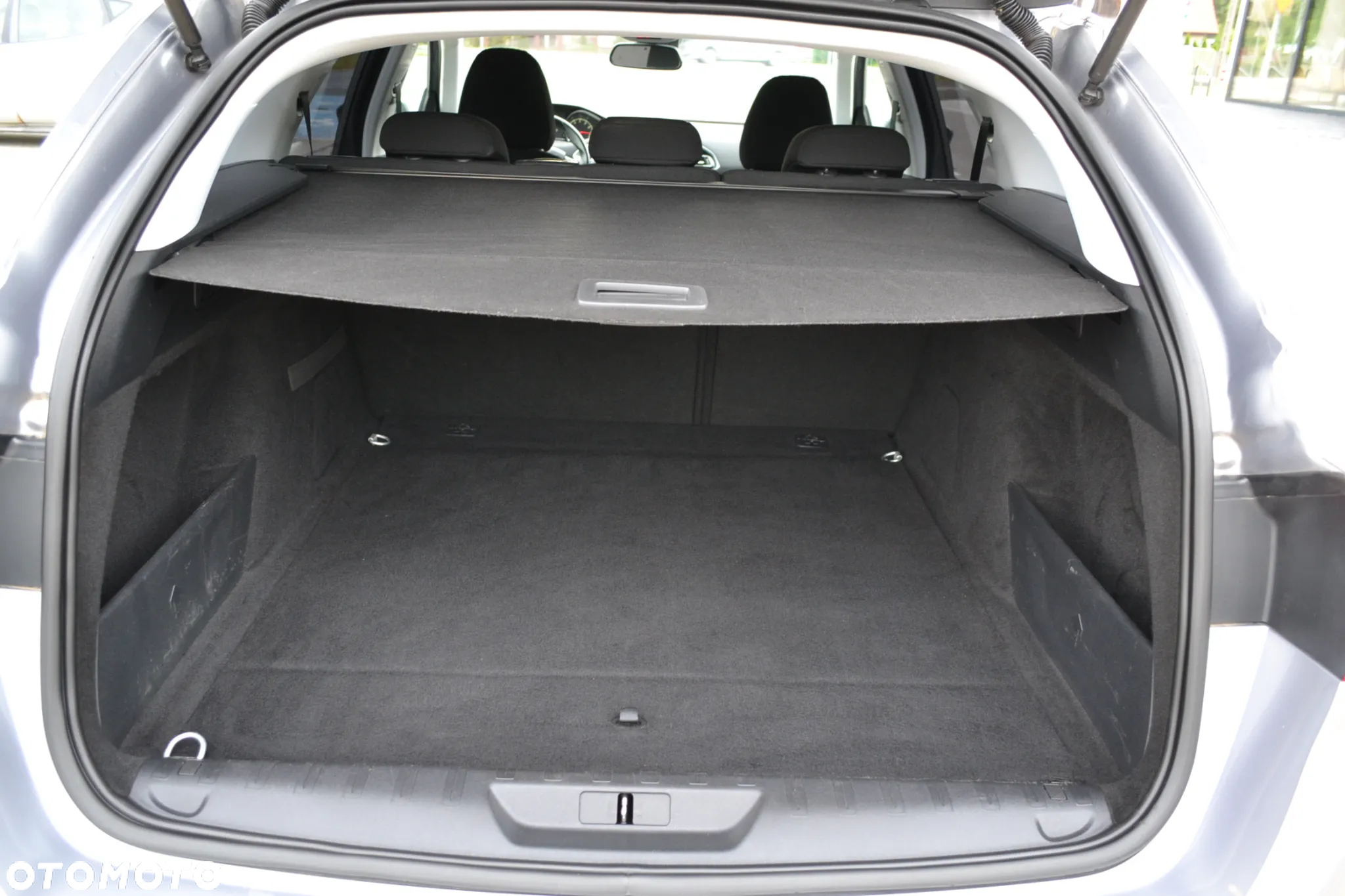Peugeot 308 - 35
