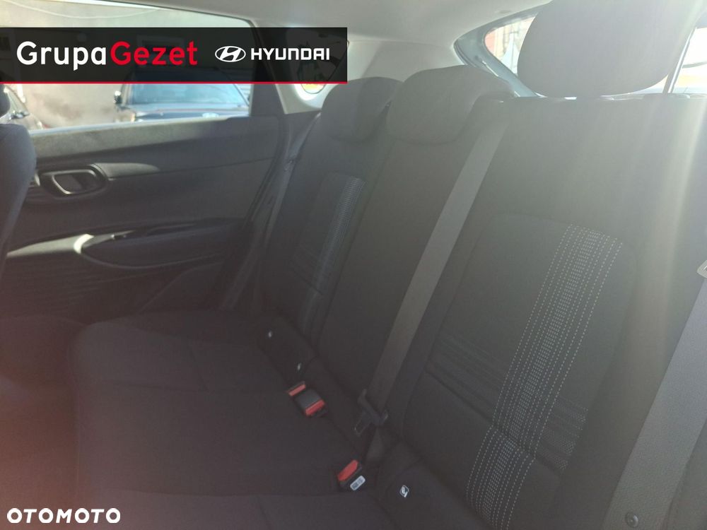 Hyundai Bayon - 16