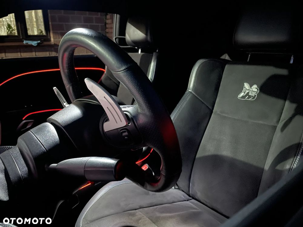Dodge Challenger Automatik 392 Hemi Scat Pack Shaker - 12