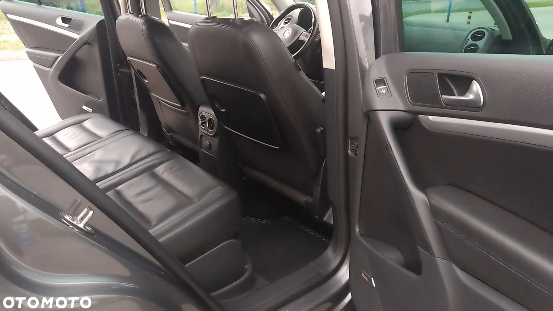 Volkswagen Tiguan - 15