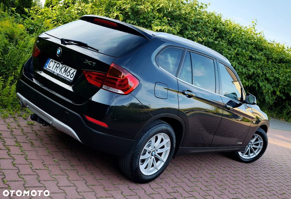 BMW X1 xDrive18d - 23