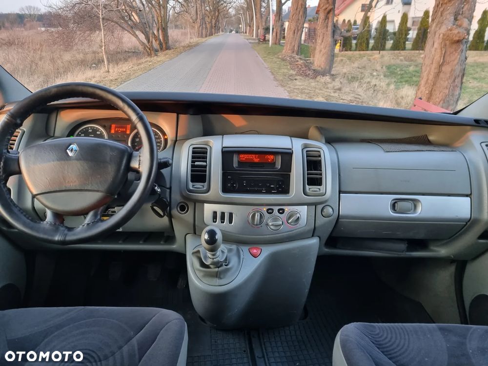 Renault Trafic L1H1 Passenger Lux - 9