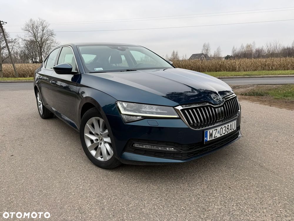 Skoda Superb 2.0 TDI SCR Ambition - 5