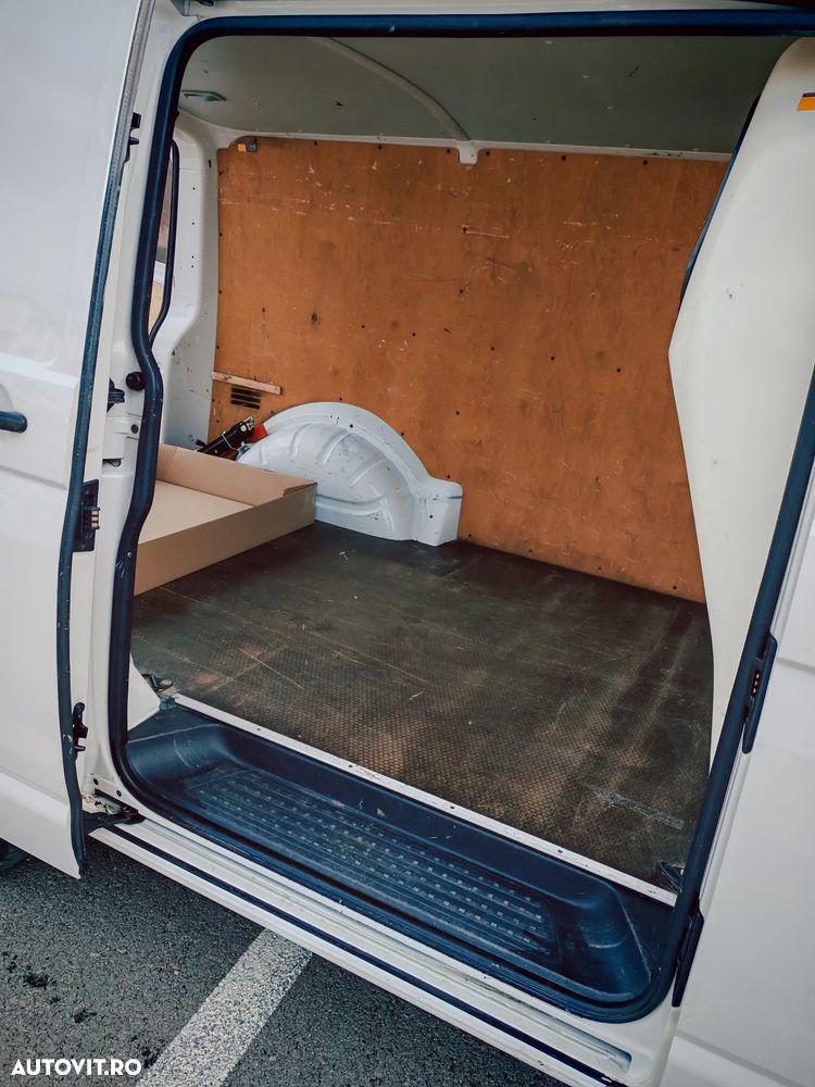 Volkswagen Transporter - 13