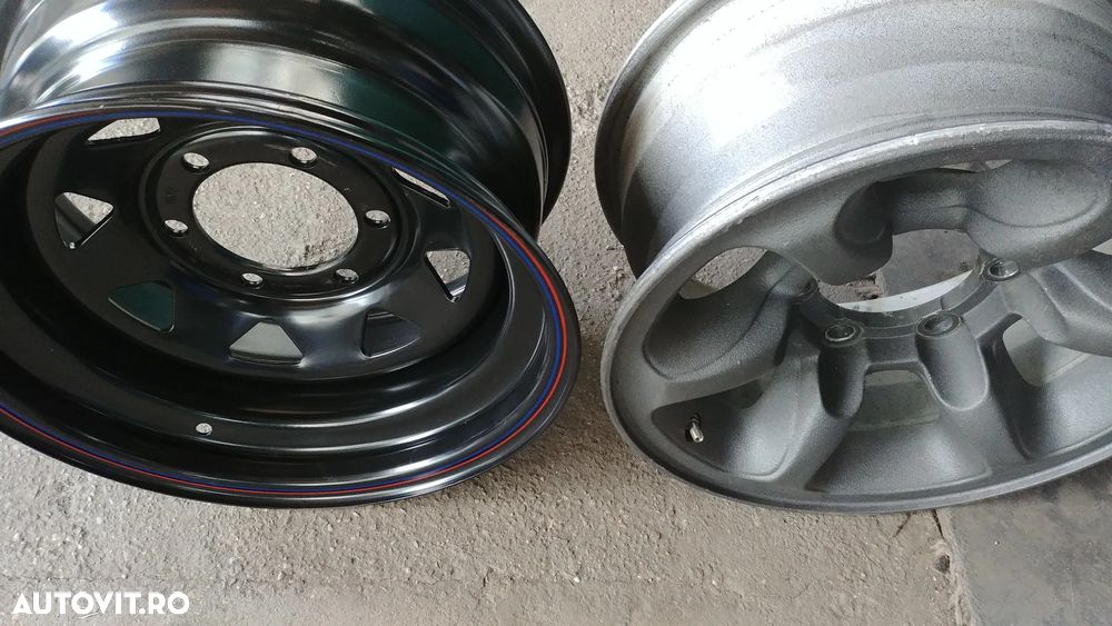 Mitsubishi Pajero - 34