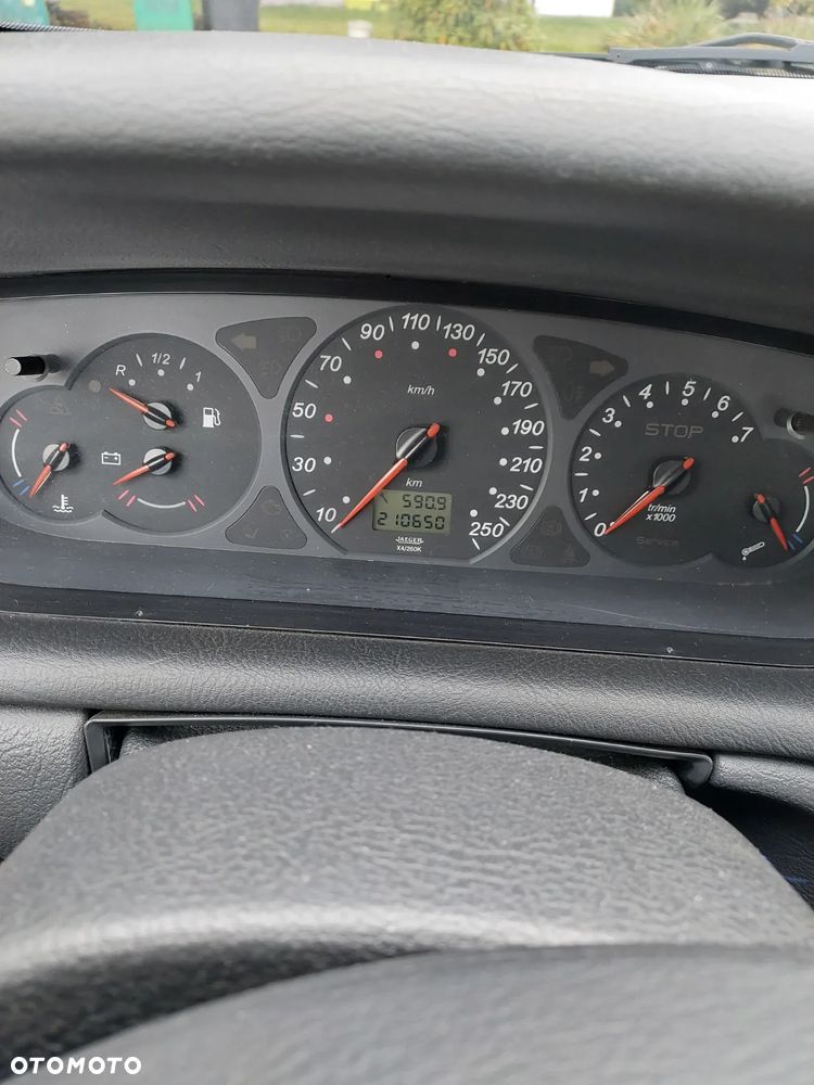 Citroën C5 2.0i 16V SX - 5