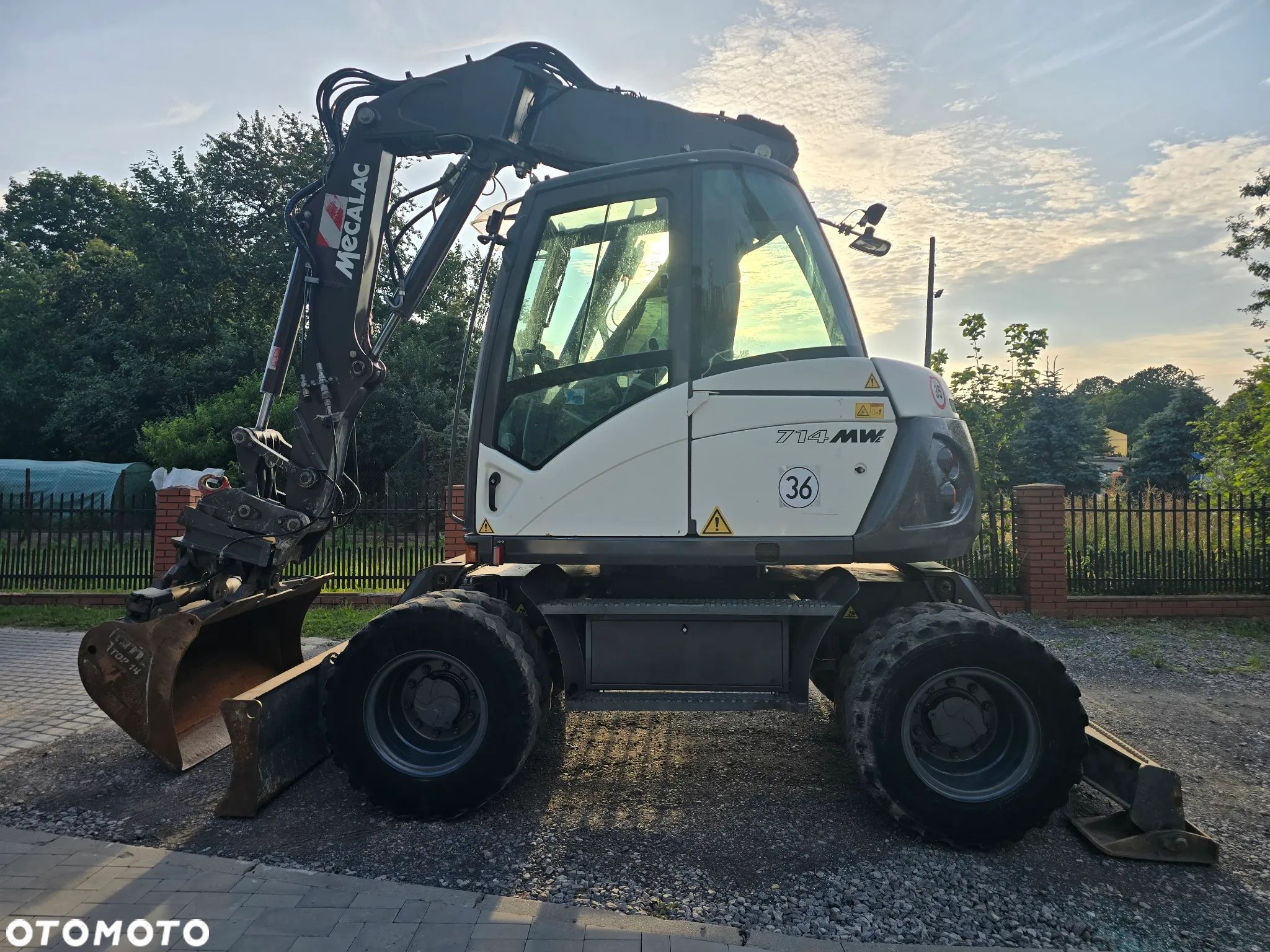 Mecalac 714MWe - 1