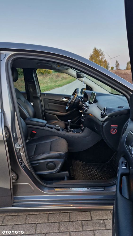 Mercedes-Benz Klasa B 180 (CDI) d Style - 18