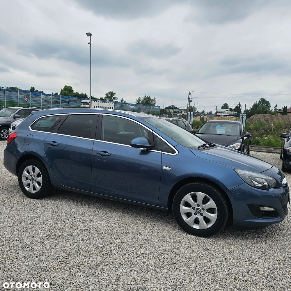 Opel Astra - 10