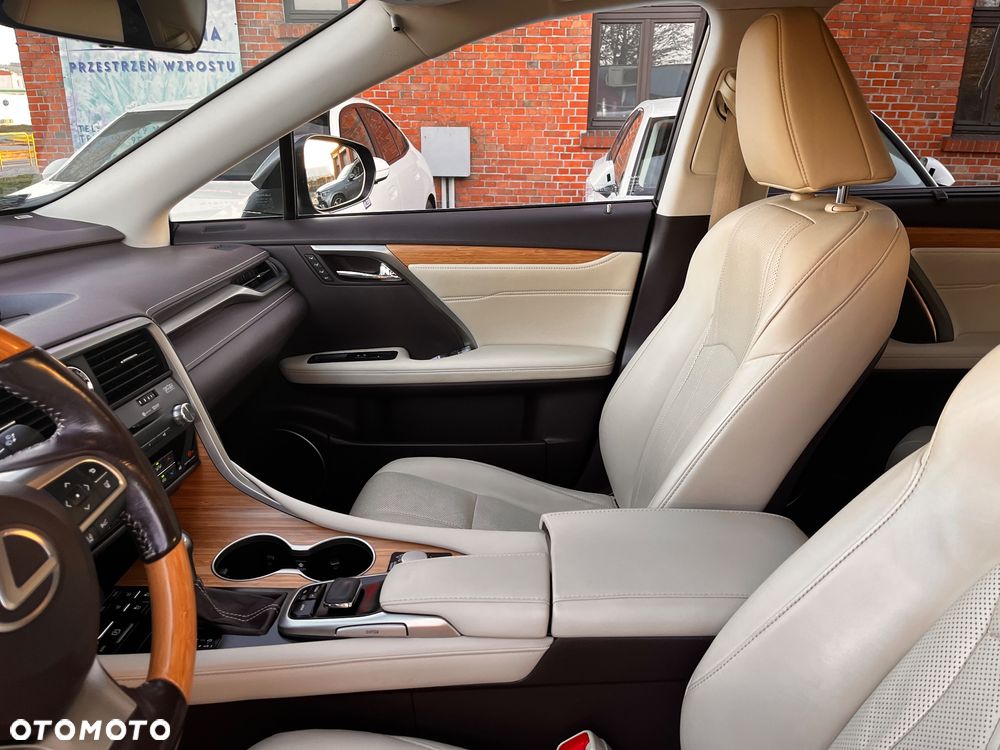 Lexus RX 450h Prestige - 29