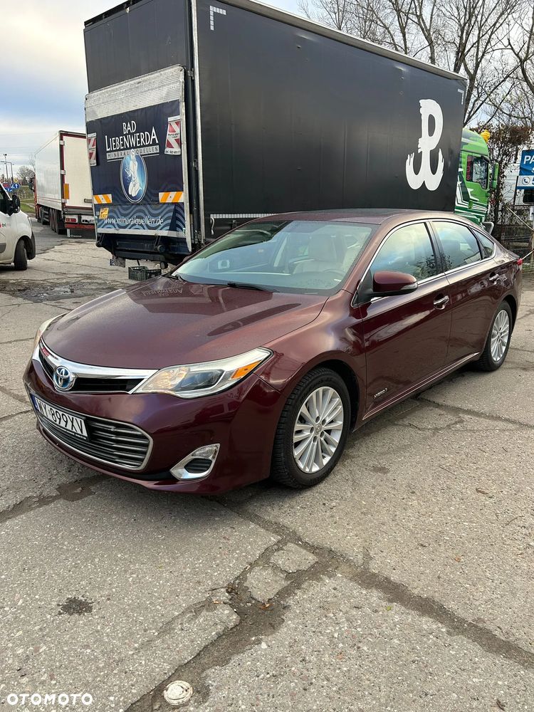 Toyota Avalon - 2