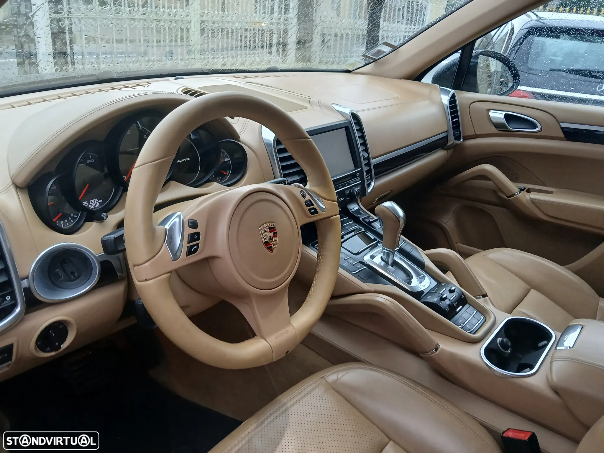 Porsche Cayenne - 23