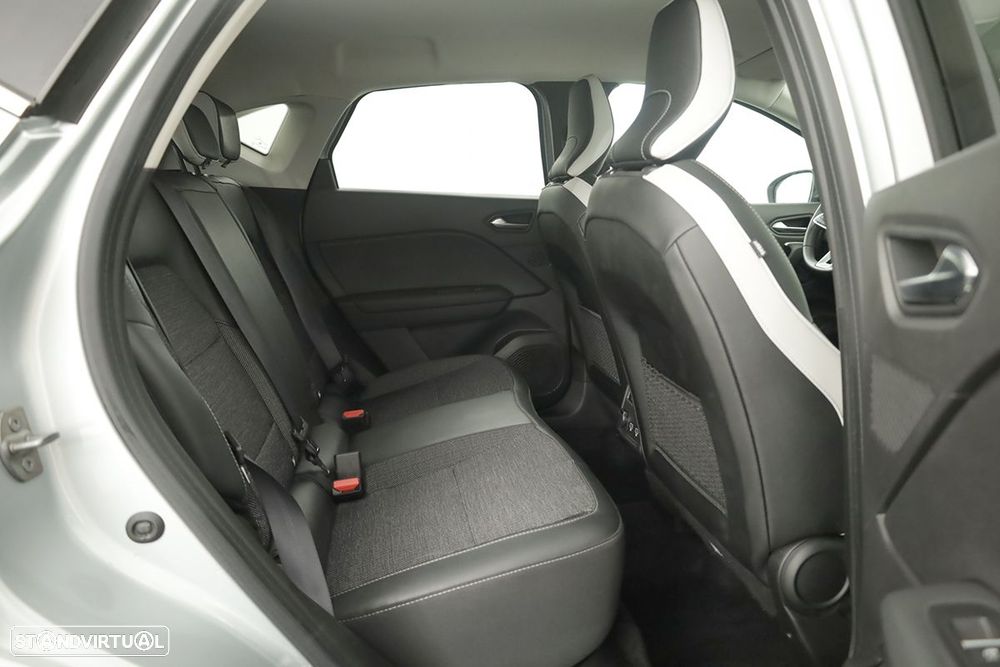 Renault Captur 1.0 TCe Techno Bi-Fuel - 24