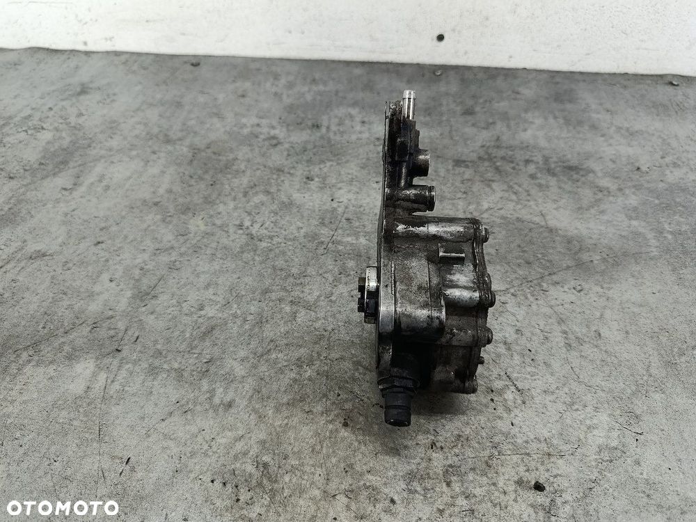 POMPA VACUM VW JETTA V 038145209M BOSCH 1.9 TDI - 5