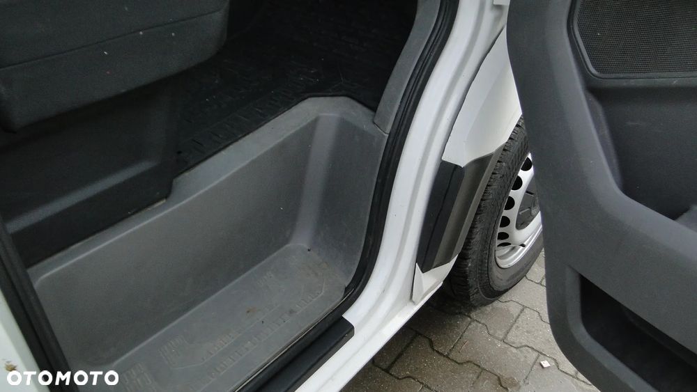 Volkswagen CRAFTER - 20