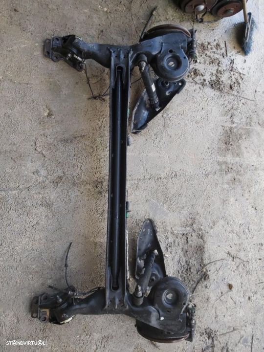 Eixo traseiro Citroen C4 Picasso - 1