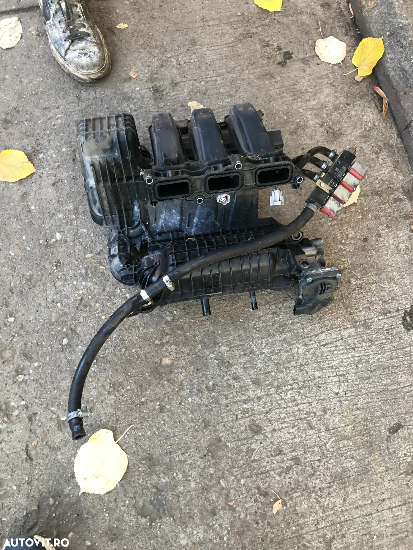 Galerie de admisie Dacia Logan 1.0 SCE+GPL 54KW 73CP benzina 2019 - 4