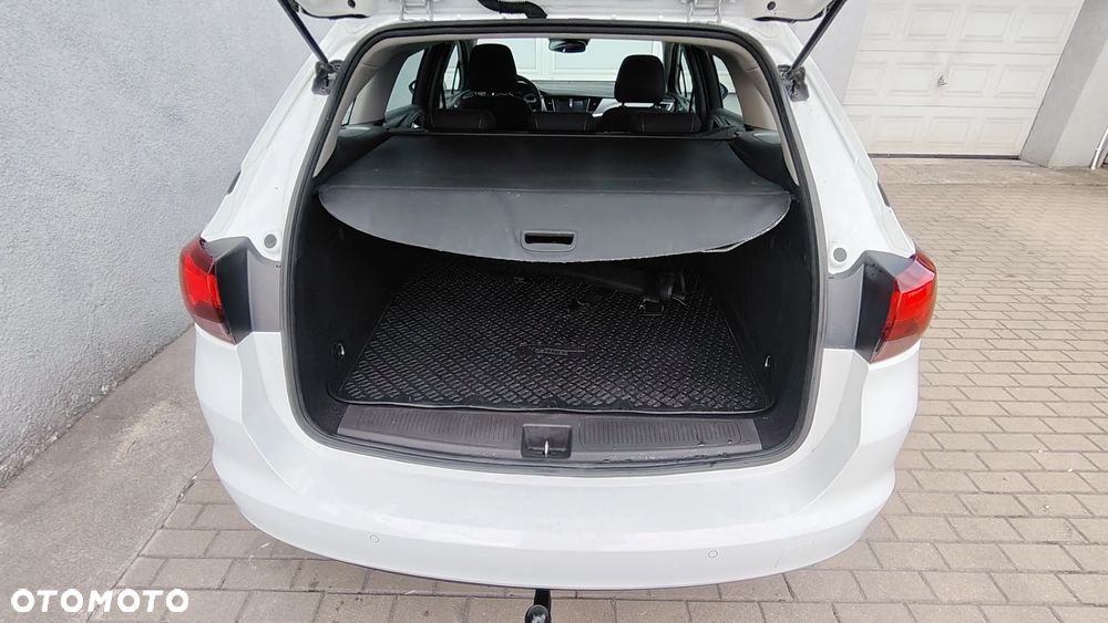 Opel Astra - 14