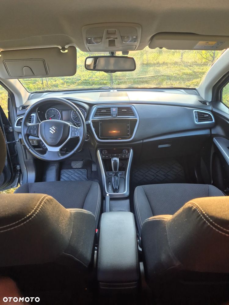 Suzuki SX4 S-Cross - 8