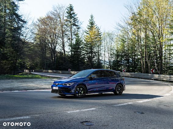 Volkswagen Golf - 2