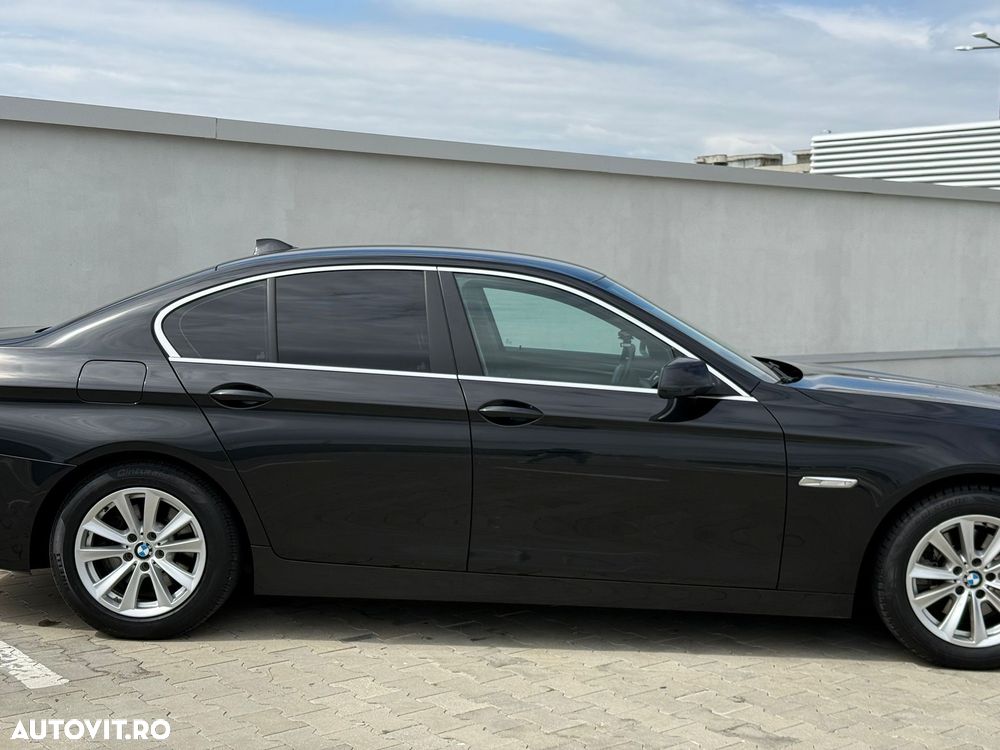 BMW Seria 5 520d - 11