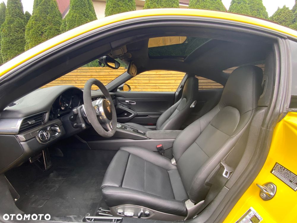 Porsche 911 Carrera 4S PDK - 7