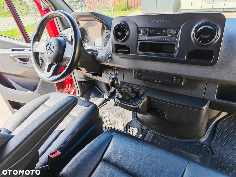 Mercedes-Benz Sprinter 211 - 9