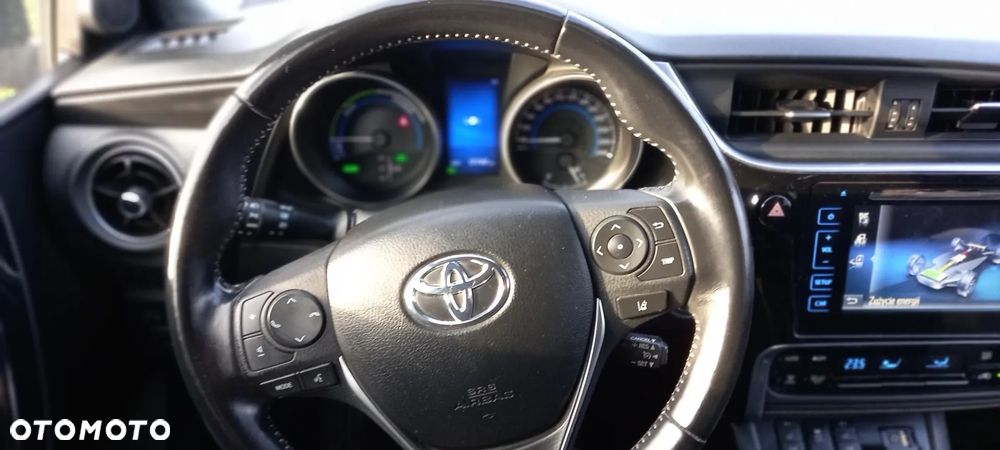 Toyota Auris - 28