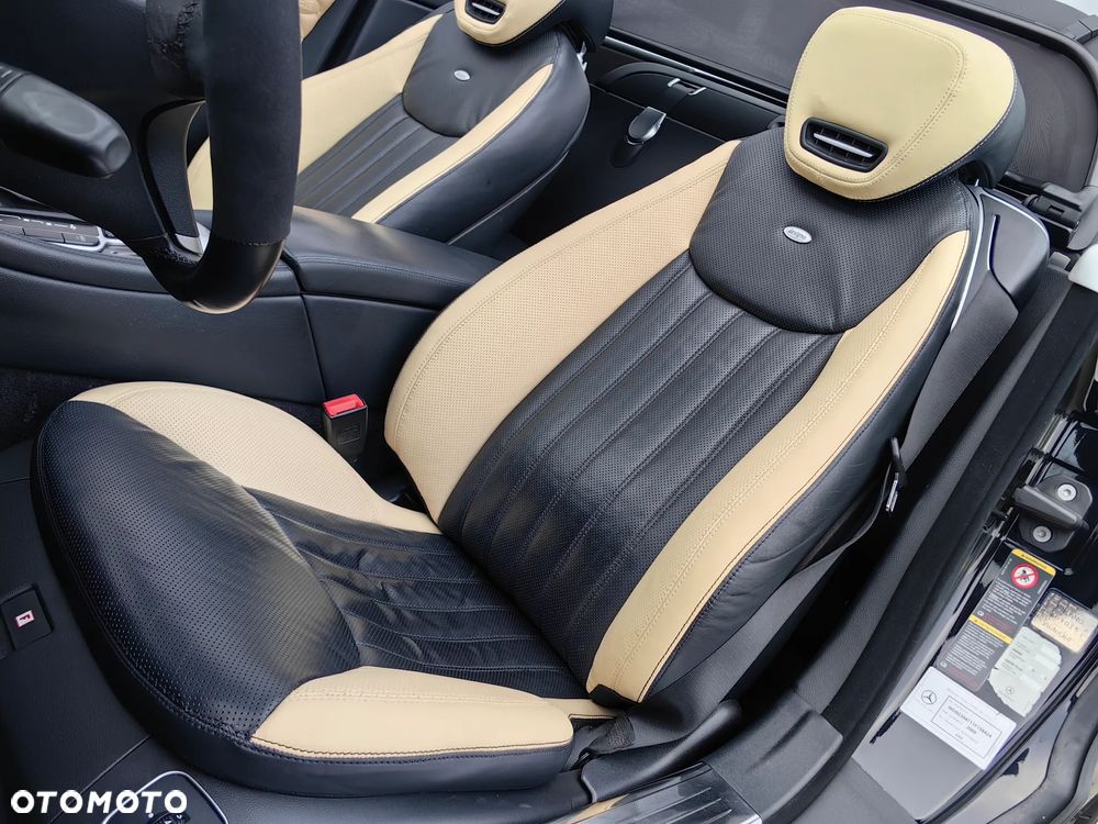 Mercedes-Benz SL - 24