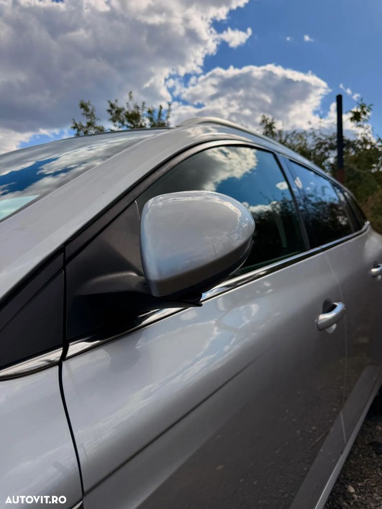 Renault Megane TCe 140 GPF EDC INTENS - 34