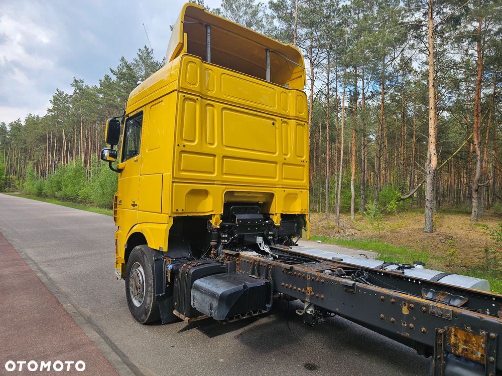 DAF XF  106 , 6X2 , - 20
