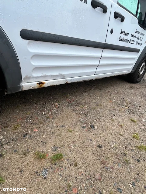 Ford Tourneo Connect Grand - 5