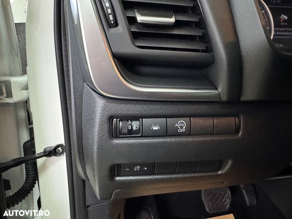Nissan Qashqai 1.3 DIG-T MHEV Xtronic N-Connecta - 28