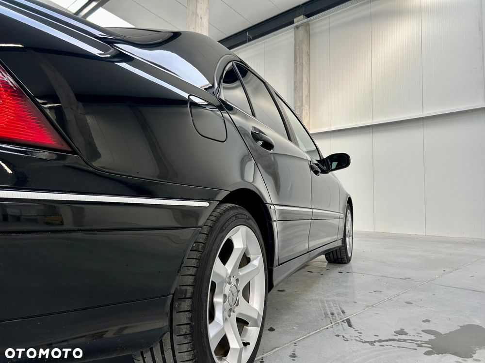 Mercedes-Benz Klasa C 180 Kompressor Avantgarde Sport Edition - 18