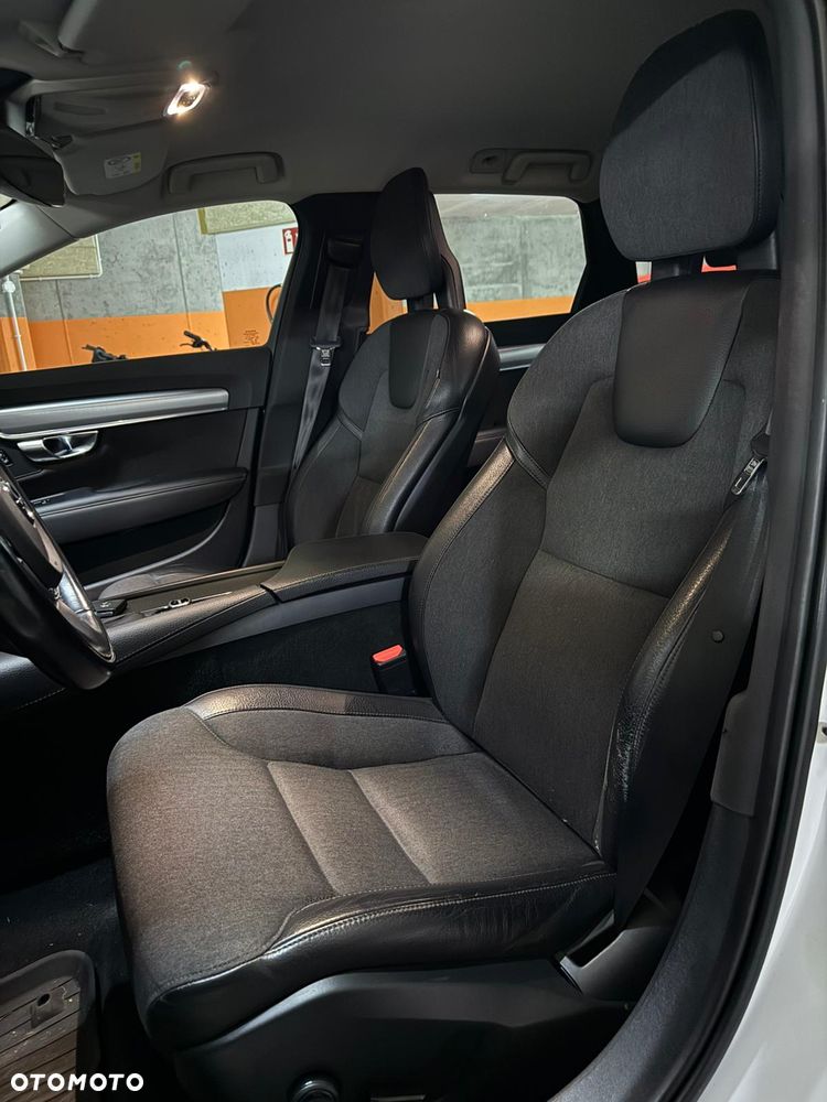 Volvo V90 ver-d3-geartronic-momentum - 20
