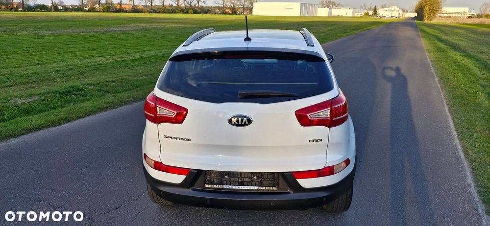 Kia Sportage 2,0 CRDI 2WD Vision - 4