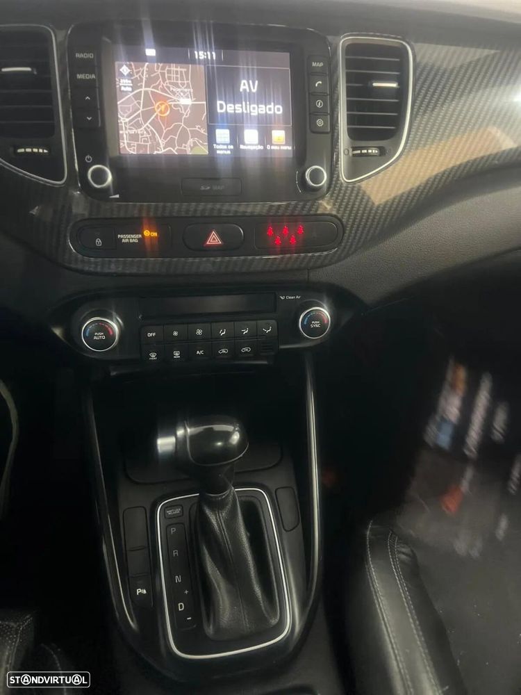 Kia Carens 1.7 CRDi ISG TX Aut. - 12