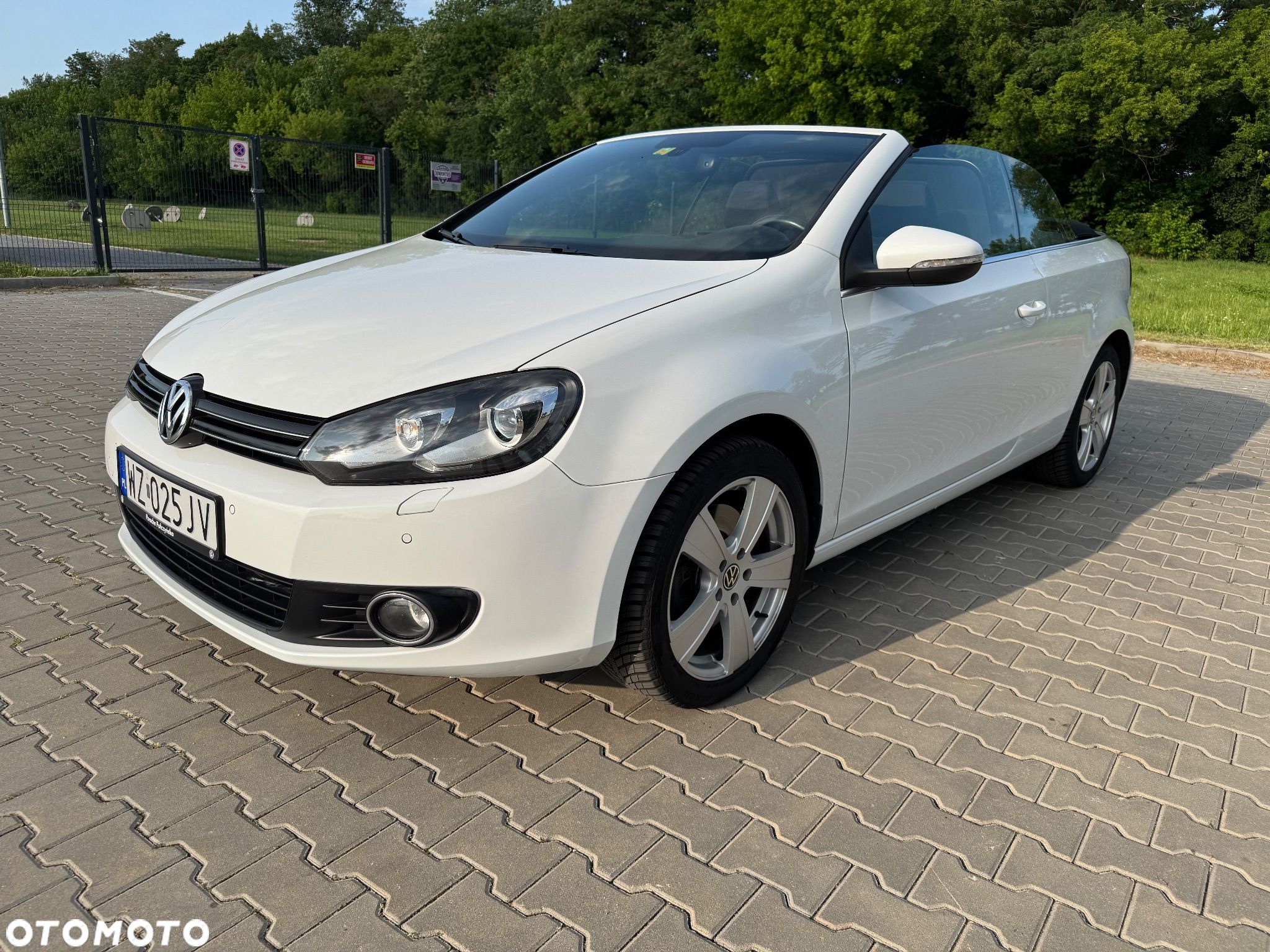 Volkswagen Golf Cabrio 1.4 TSI - 1